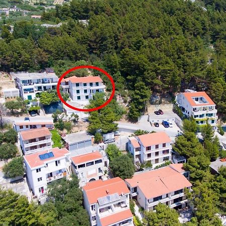 Apartments With A Parking Space Brela, Makarska - 6043 Eksteriør billede