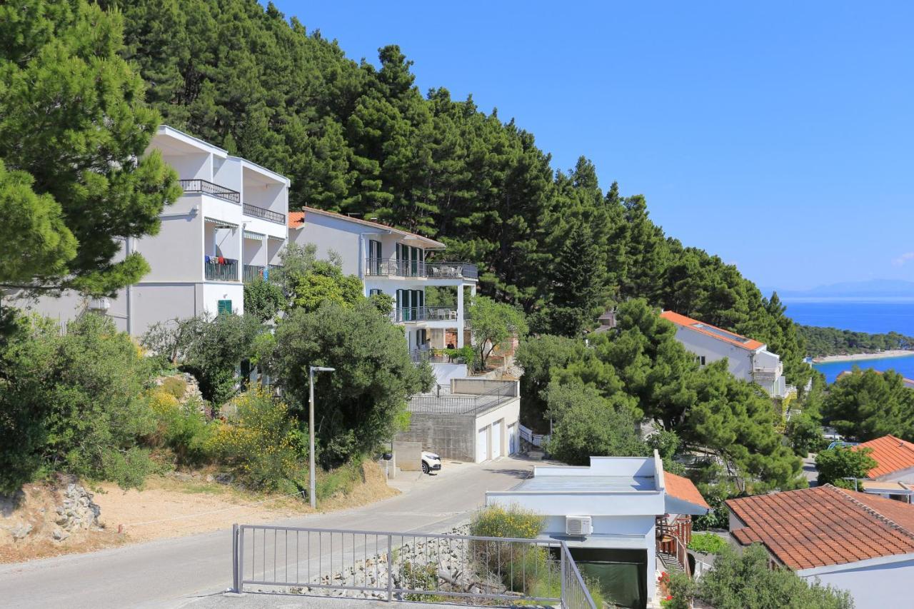 Apartments With A Parking Space Brela, Makarska - 6043 Eksteriør billede